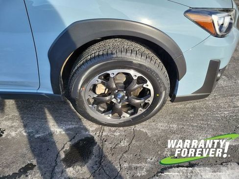 Used 2022 Subaru Crosstrek 2.0i Premium image 19