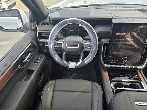 New 2026 GMC Yukon XL Denali w/ Sun & Power Step Package image 10