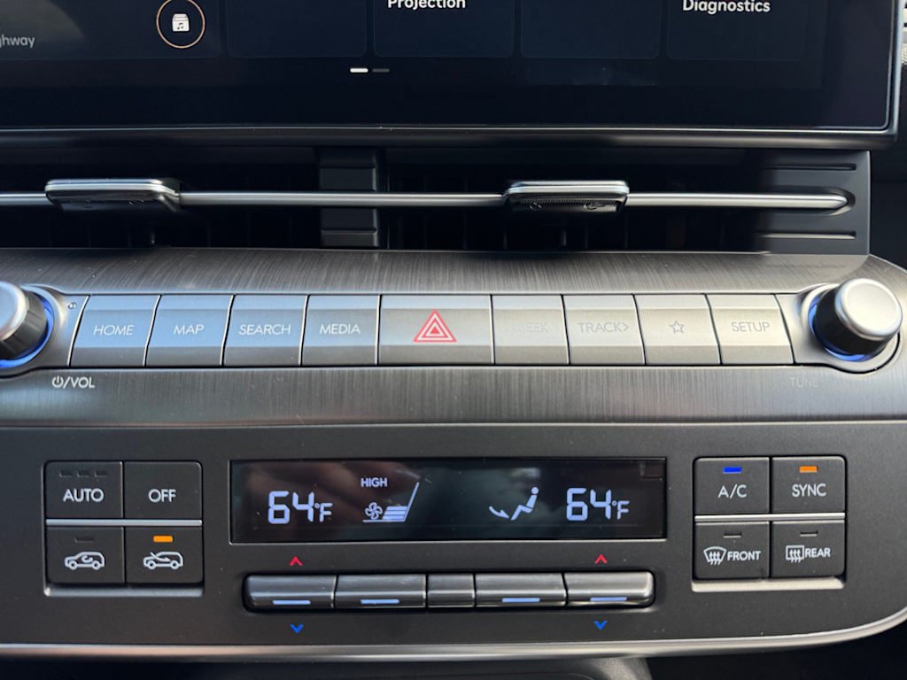 New 2027 Hyundai Kona SEL Sport AWD/4WD image 13