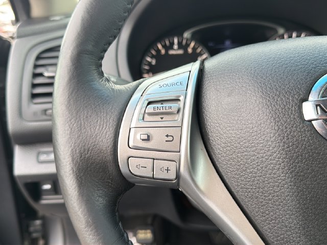 Used 2016 Nissan Altima 2.5 SV w/ Convenience Package FWD image 24