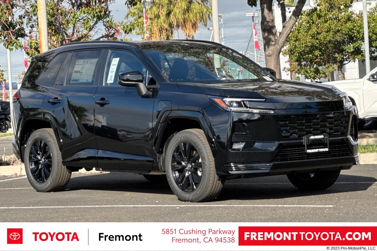 New 2026 Toyota RAV4 SE AWD/4WD image 1