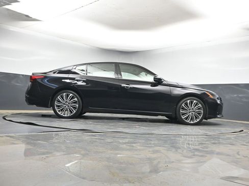 Used 2024 Nissan Altima 2.5 SL image 15
