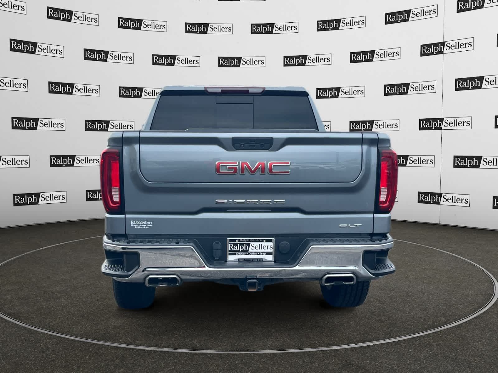 Used 2022 GMC Sierra 1500 SLT AWD/4WD image 5