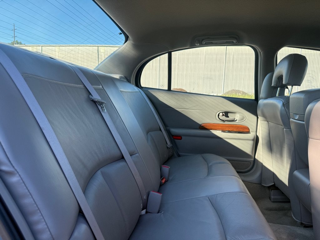 Used 2003 Buick Le Sabre Custom w/ Comfort & Style Package FWD image 9