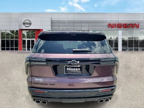 Used 2024 Chevrolet Traverse RS AWD/4WD image 3