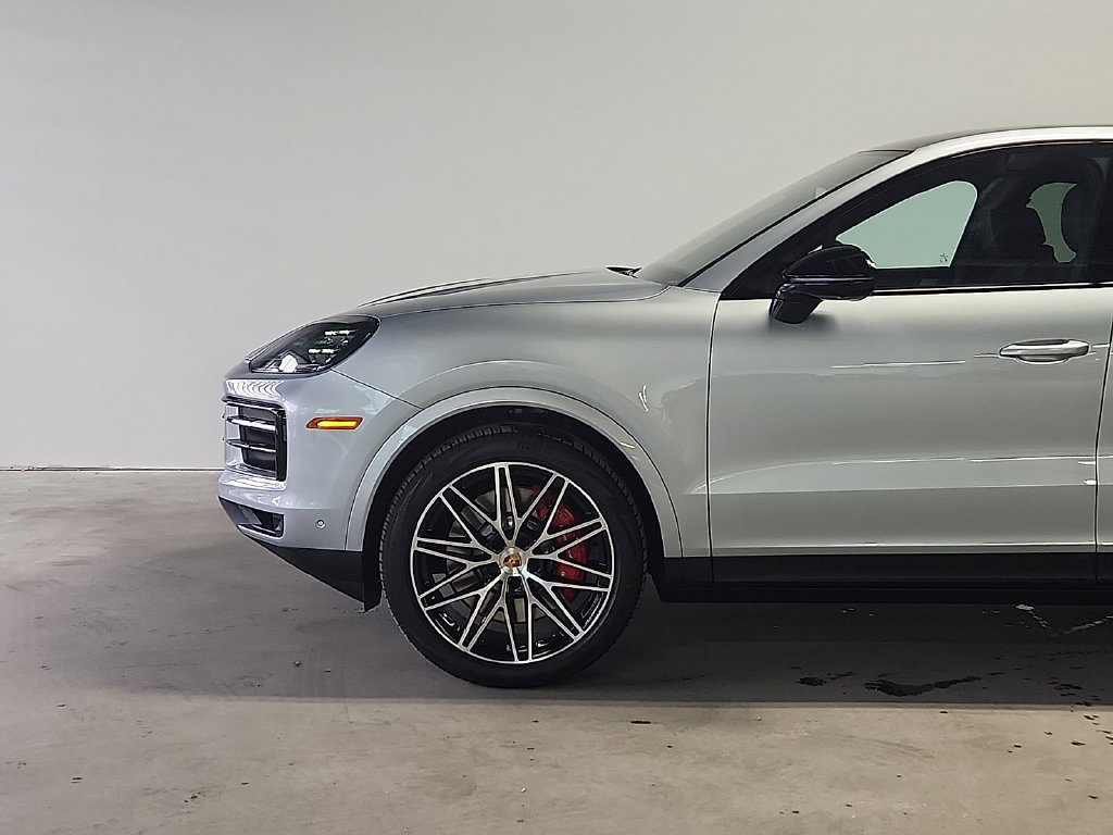 New 2026 Porsche Cayenne S AWD/4WD image 6