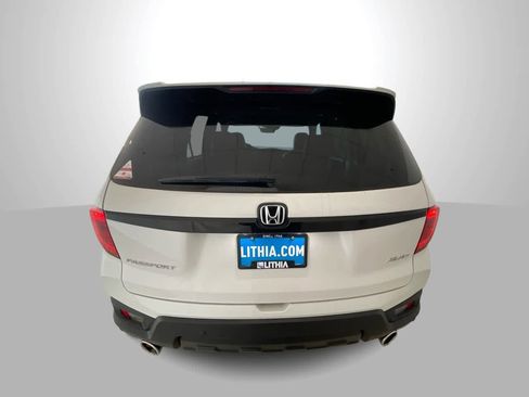 Used 2024 Honda Passport EX-L image 7
