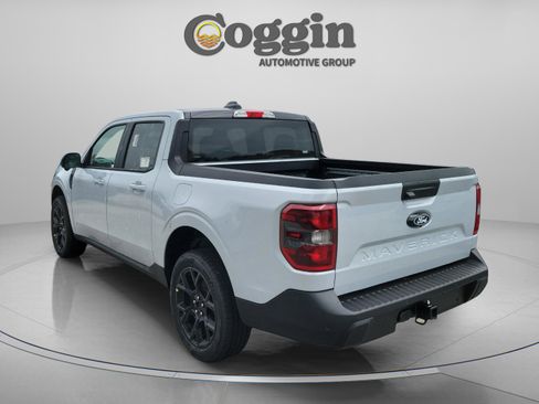 New 2026 Ford Maverick Lariat AWD/4WD image 2