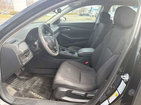 Used 2024 Honda Accord LX image 11