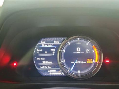 Used 2019 Lexus UX 200 F Sport w/ F Sport Premium Package image 15