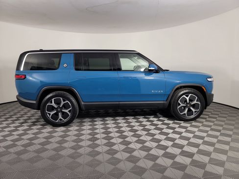 Used 2024 Rivian R1S Adventure AWD/4WD image 6