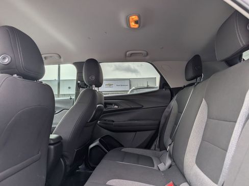 Used 2023 Chevrolet TrailBlazer LT image 10