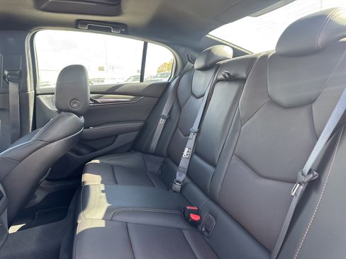 Used 2023 Cadillac CT5 Sport image 8