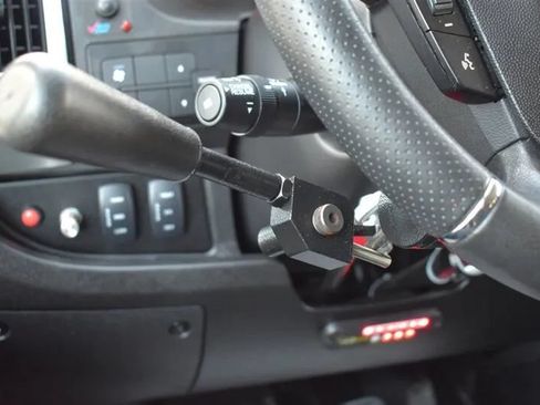 Used 2018 RAM ProMaster 1500 w/ Mopar Trailer Tow Group FWD image 16
