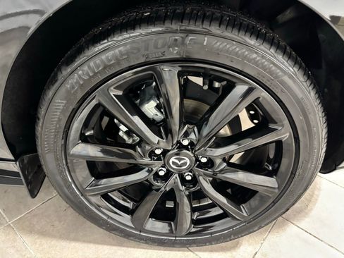 Used 2021 MAZDA MAZDA3 s image 11