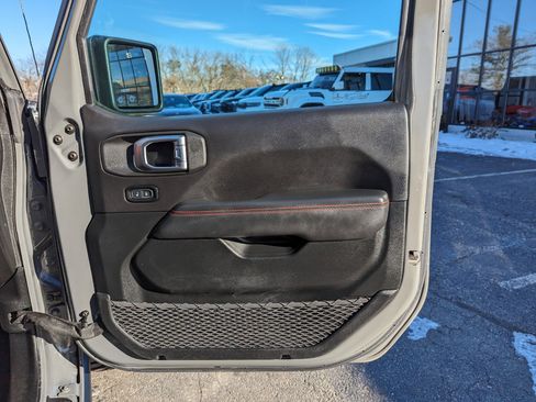 Used 2020 Jeep Wrangler Unlimited Rubicon image 32