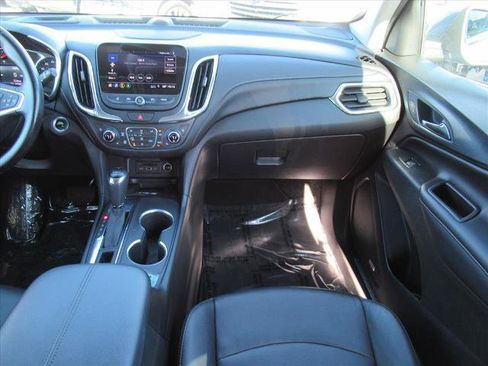 Used 2019 Chevrolet Equinox Premier image 15