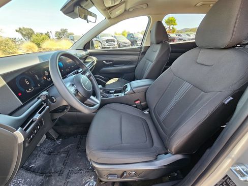 Used 2026 Hyundai Tucson SEL FWD image 17