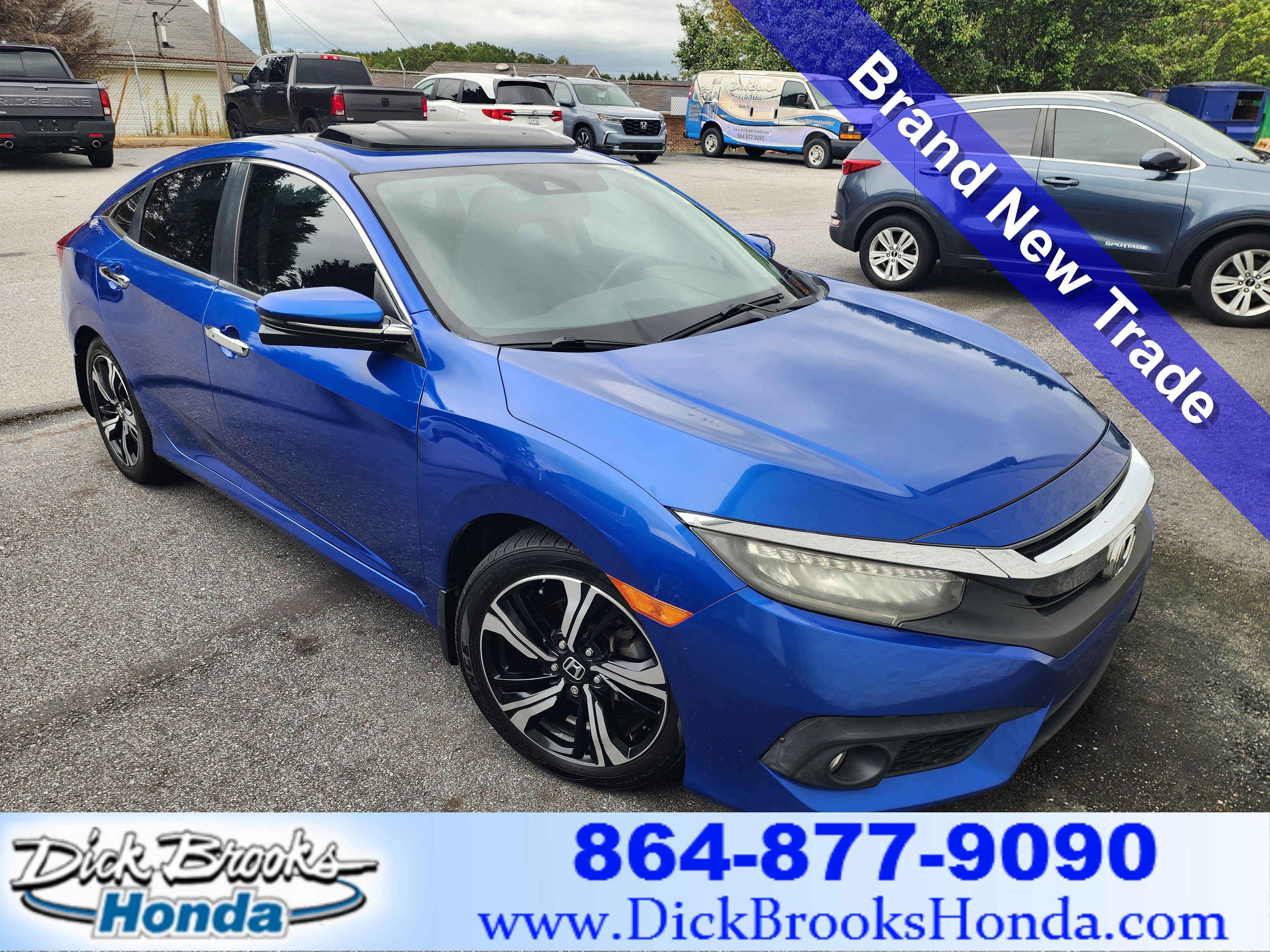 Used 2017 Honda Civic Touring image 1