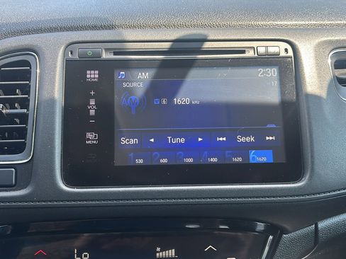 Used 2016 Honda HR-V EX image 15