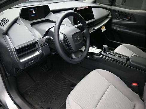 New 2026 Toyota Prius LE image 18