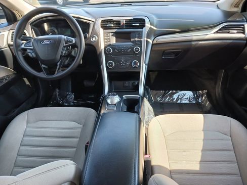 Used 2018 Ford Fusion S image 14