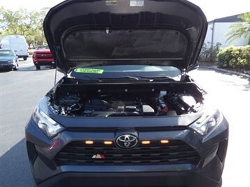 Used 2023 Toyota RAV4 XLE w/ Convenience Package image 6