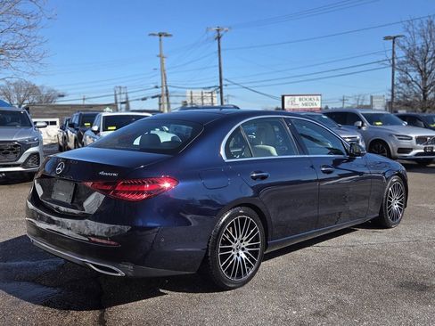 Used 2022 Mercedes-Benz C 300 4MATIC Sedan w/ Pinnacle Trim Package image 7