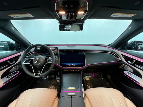 New 2026 Mercedes-Benz E 450 4MATIC Sedan image 9