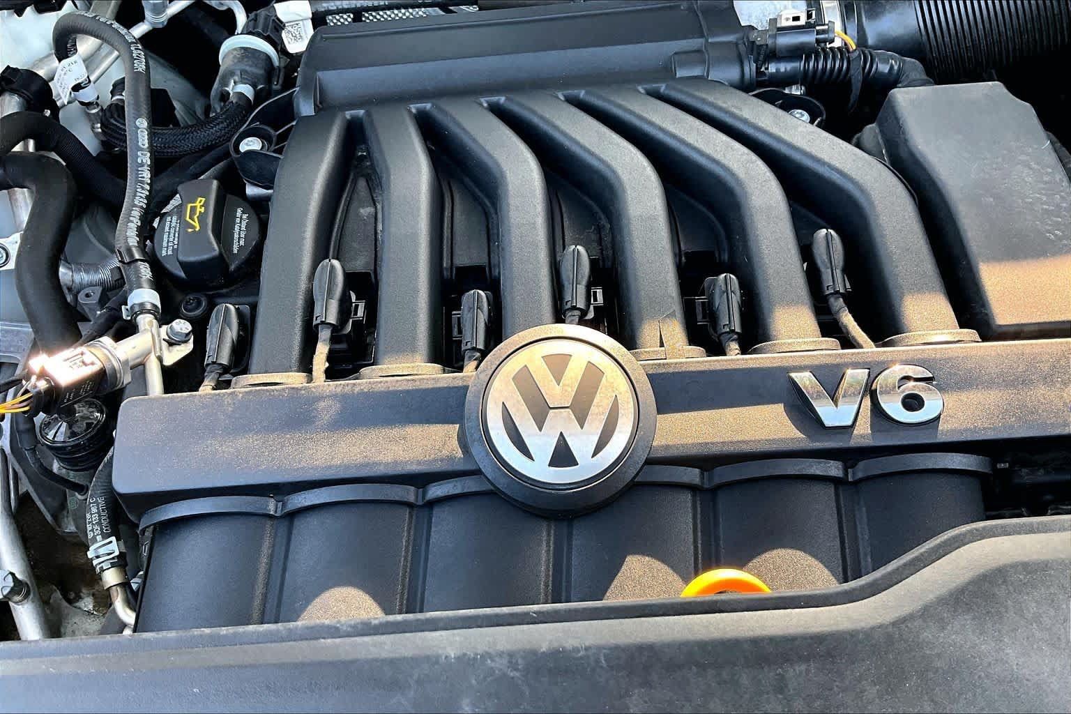 Used 2023 Volkswagen Atlas SE AWD/4WD image 35