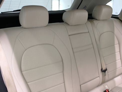 Used 2017 Mercedes-Benz GLC 300 w/ Premium 1 Package image 45