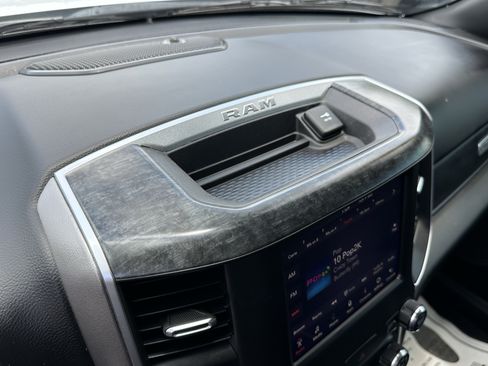 Used 2019 RAM 1500 Big Horn RWD image 27