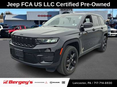 Used 2023 Jeep Grand Cherokee Altitude