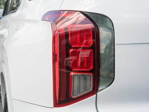 Used 2024 Hyundai Palisade Calligraphy AWD/4WD image 7