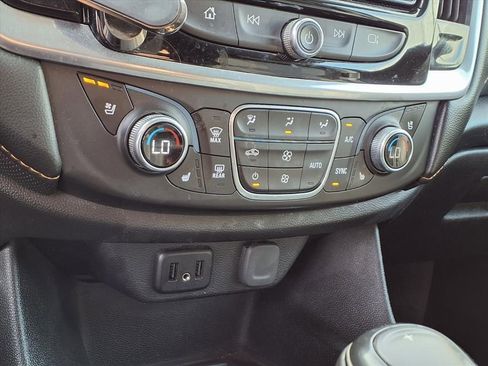 Used 2019 Chevrolet Traverse Premier w/ Redline Edition image 7