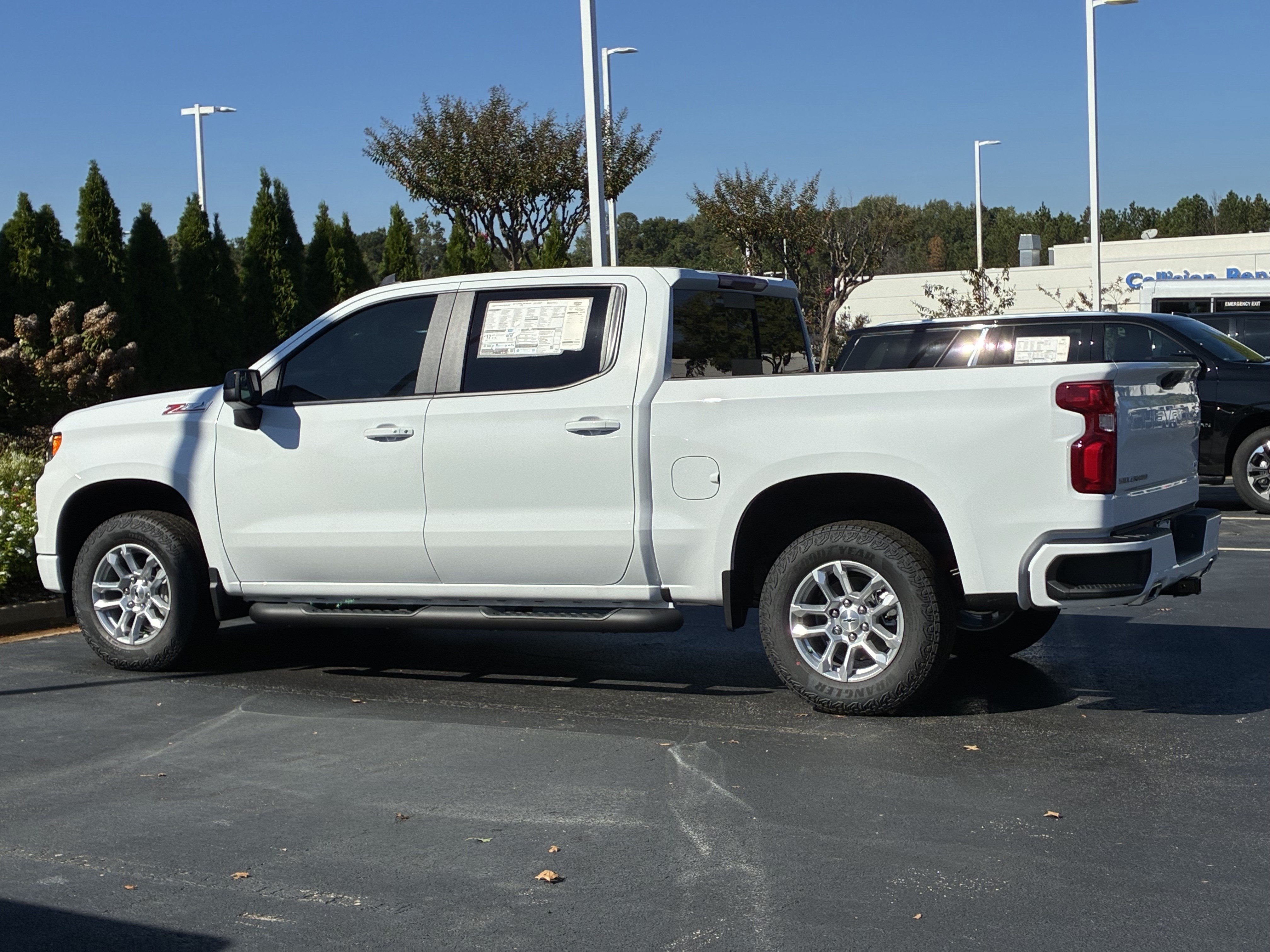 New 2026 Chevrolet Silverado 1500 RST w/ Convenience Package II AWD/4WD image 9