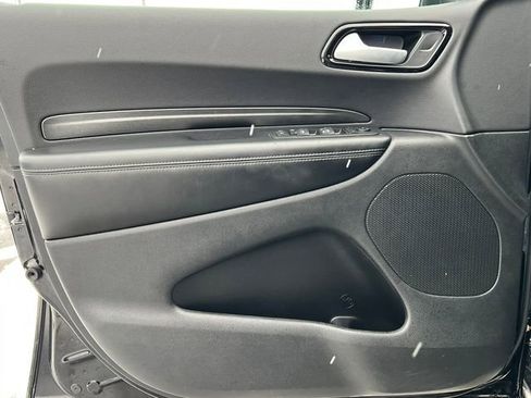 Used 2022 Dodge Durango SXT image 13