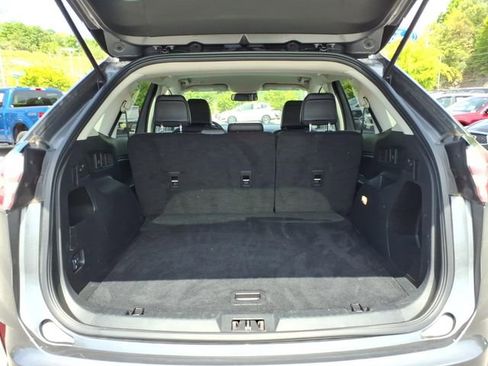 Used 2024 Ford Edge SEL AWD/4WD image 10