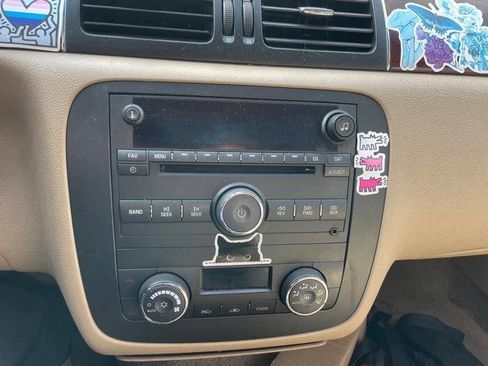 Used 2006 Buick Lucerne CXL w/ Luxury Package image 35