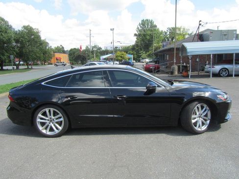 Used 2022 Audi A7 3.0T Premium Plus AWD/4WD image 11