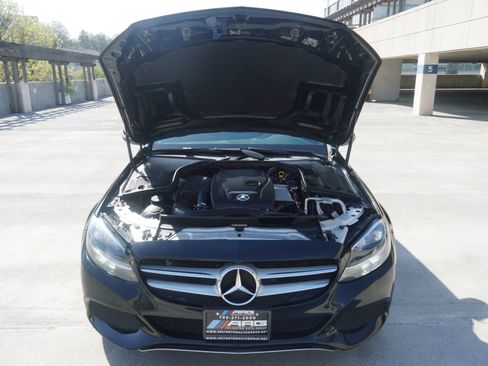 Used 2018 Mercedes-Benz C 300 4MATIC Sedan image 25