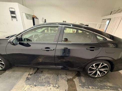 Used 2018 Honda Civic EX-L image 5