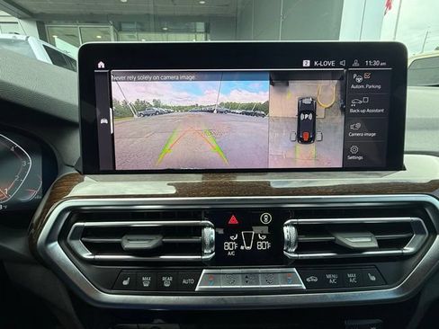 Used 2024 BMW X4 xDrive30i AWD/4WD image 29