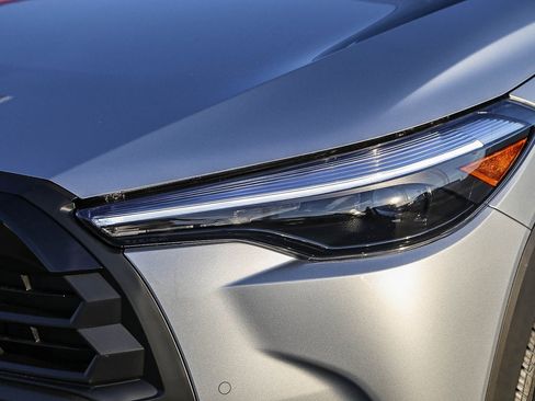 New 2026 Toyota Corolla Cross XLE image 5