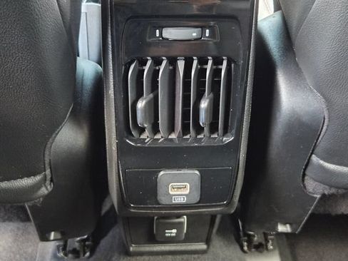 Used 2024 Jeep Compass Trailhawk AWD/4WD image 15