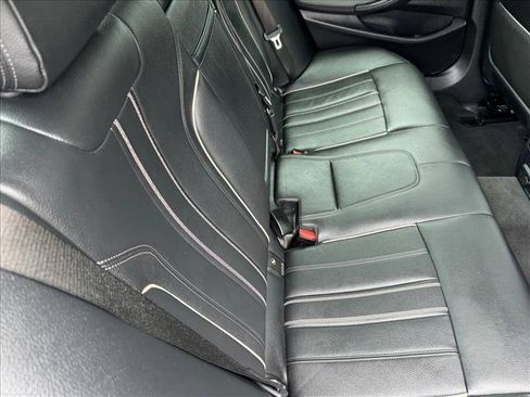 Used 2020 BMW 530i xDrive w/ Premium Package AWD/4WD image 18