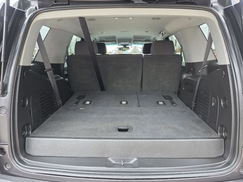 Used 2018 Chevrolet Tahoe LS image 30