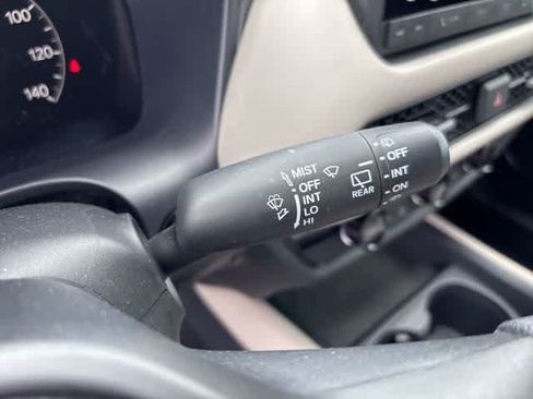 Used 2024 Honda HR-V LX image 14