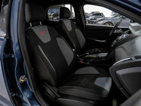 Used 2018 Ford Focus ST image 33