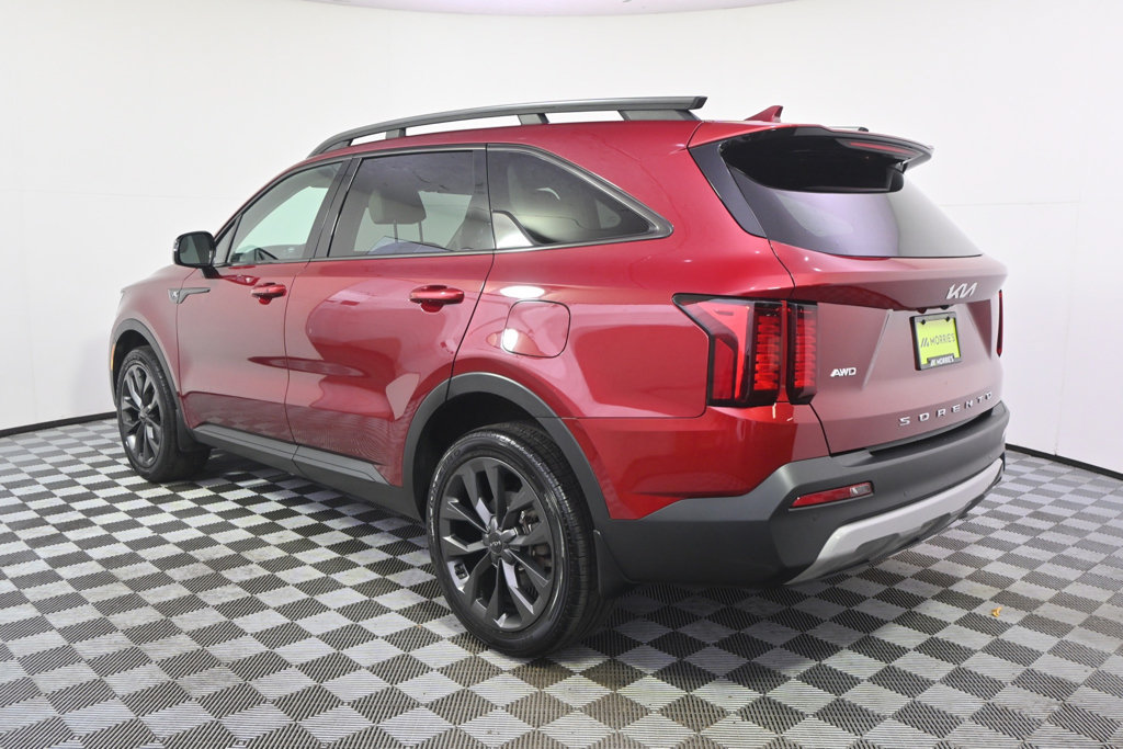 Used 2022 Kia Sorento X-Line EX AWD/4WD image 3